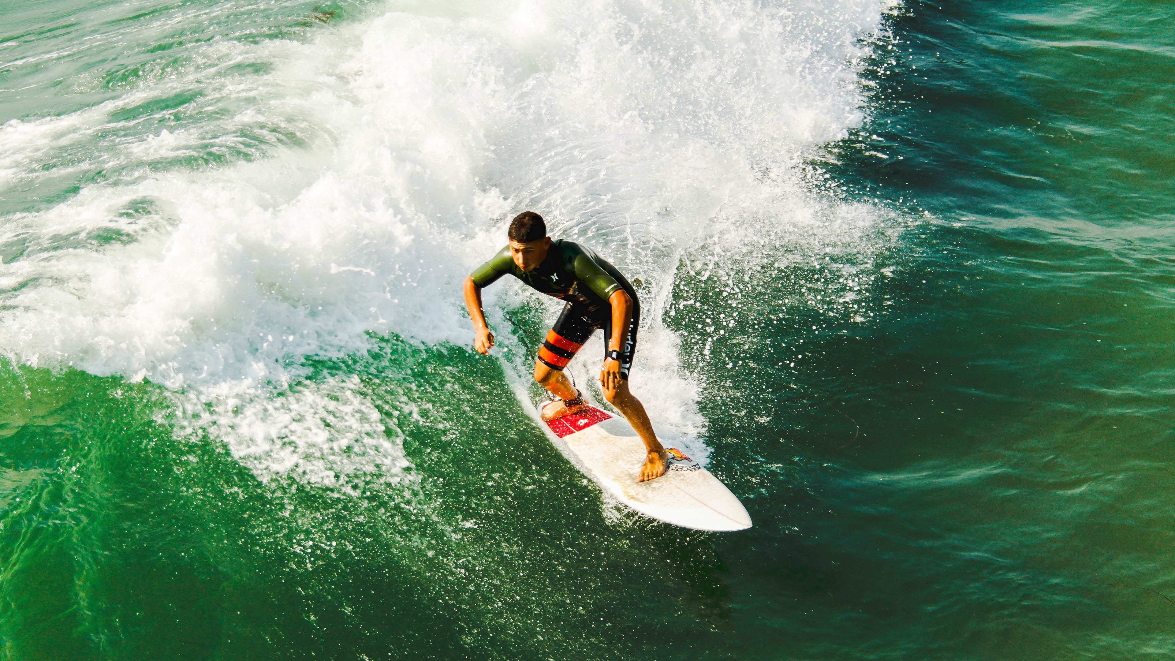 勇士斩落老鹰，浓眉进攻端无人可挡，现代篮球的矛与盾正在消失？